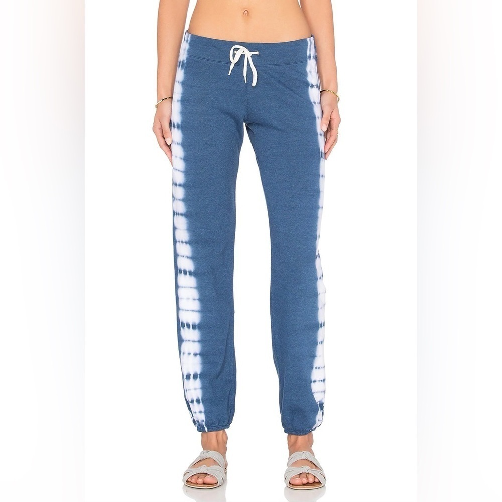 MONROW Vintage Sweatpant with Border Tie Dye in Navy